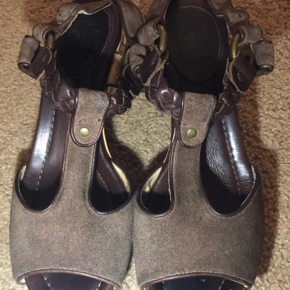 Frye T-strap sandals - Picture 3 of 7